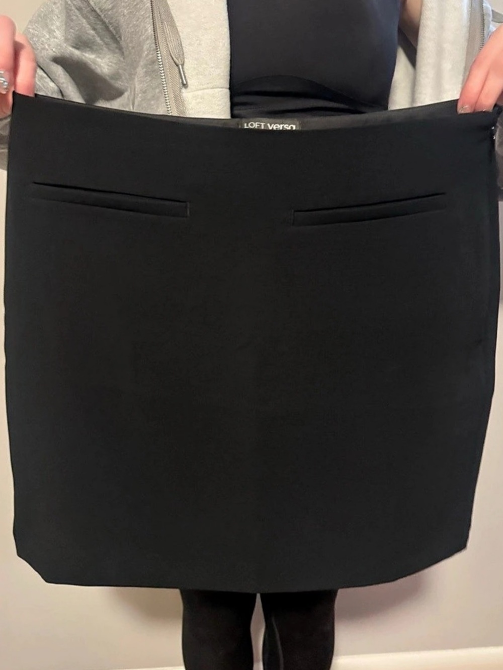 LOFT Versa Black Pencil Skirt Size 2